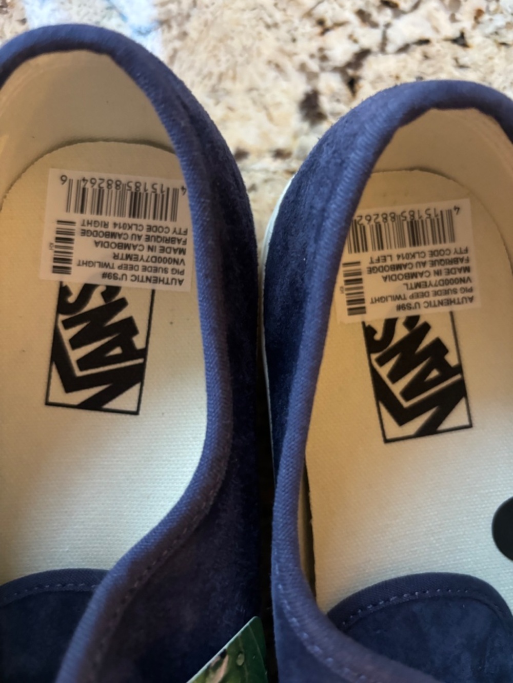 Vans - Picture 4 of 5